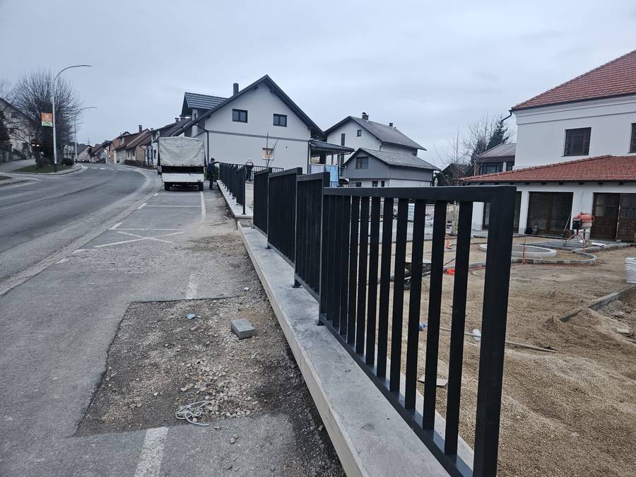 Aluminijska i čelična konstrukcija